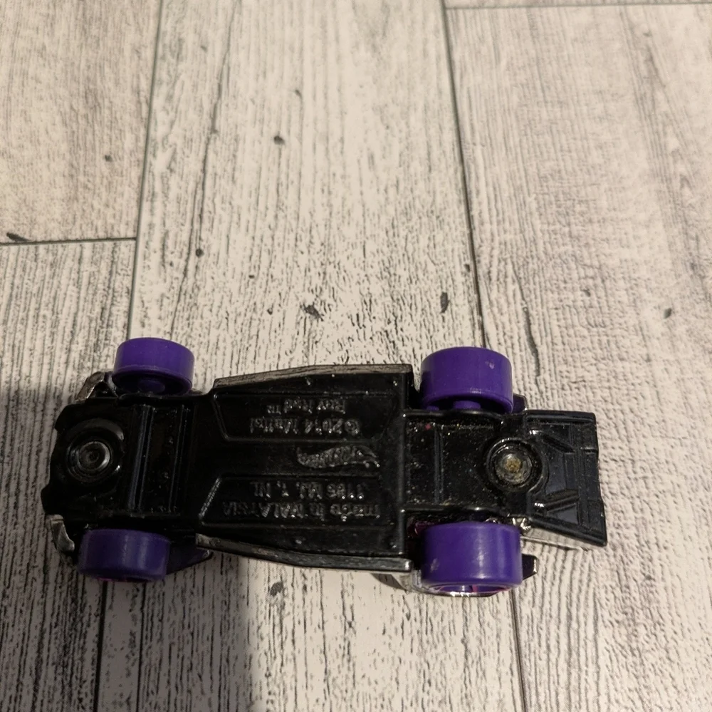 hot Wheels Shiny Silver & Purple Die-Cast Racing Car Toy - Kids Vehicle